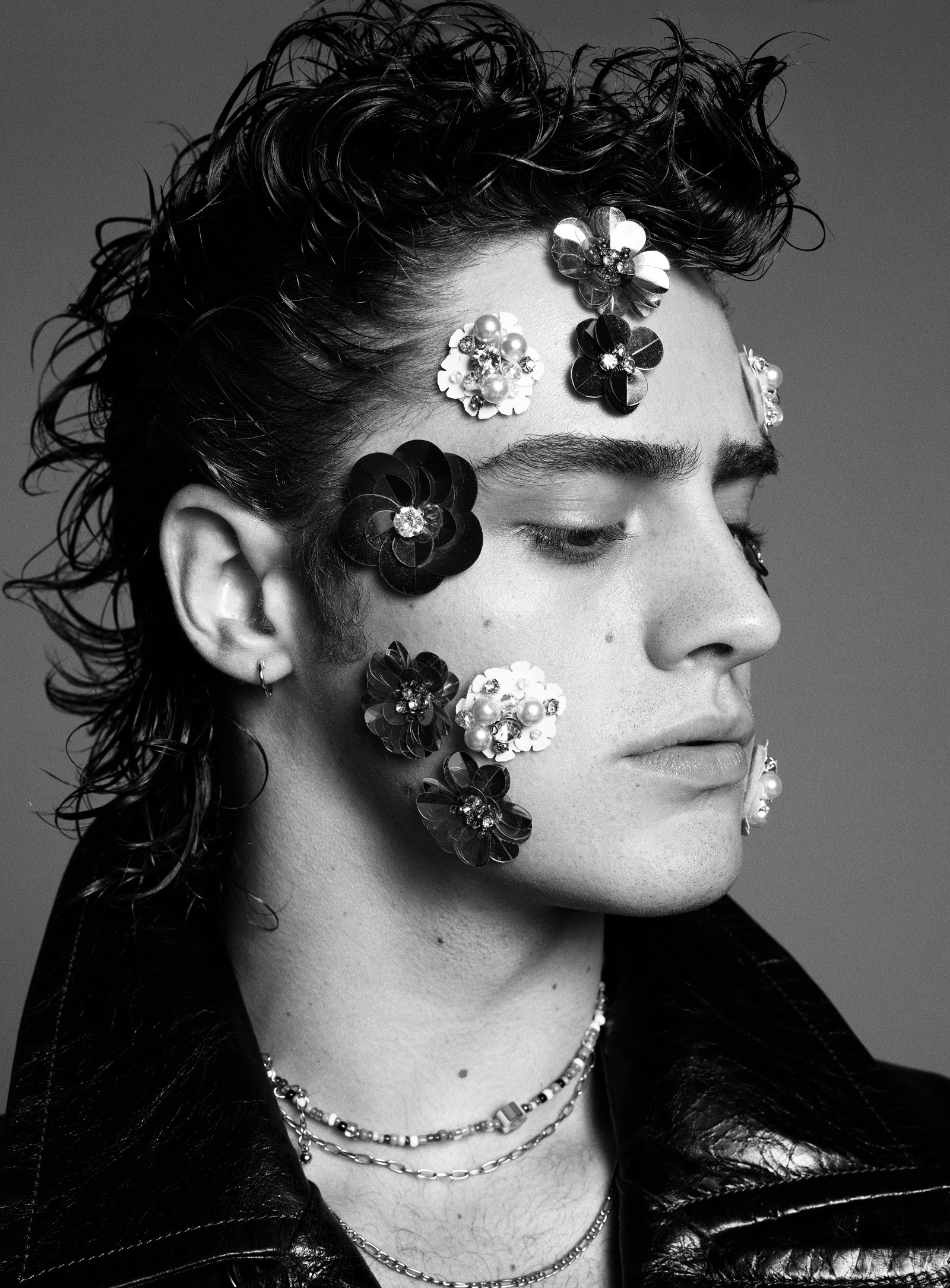 Fin Argus for V Magazine with hair by Joeri Rouffa